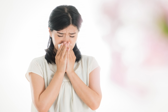 花粉症対策 市販で購入できるおすすめ 点鼻薬 処方薬との比較と注意点を解説 Eparkくすりの窓口コラム ヘルスケア情報